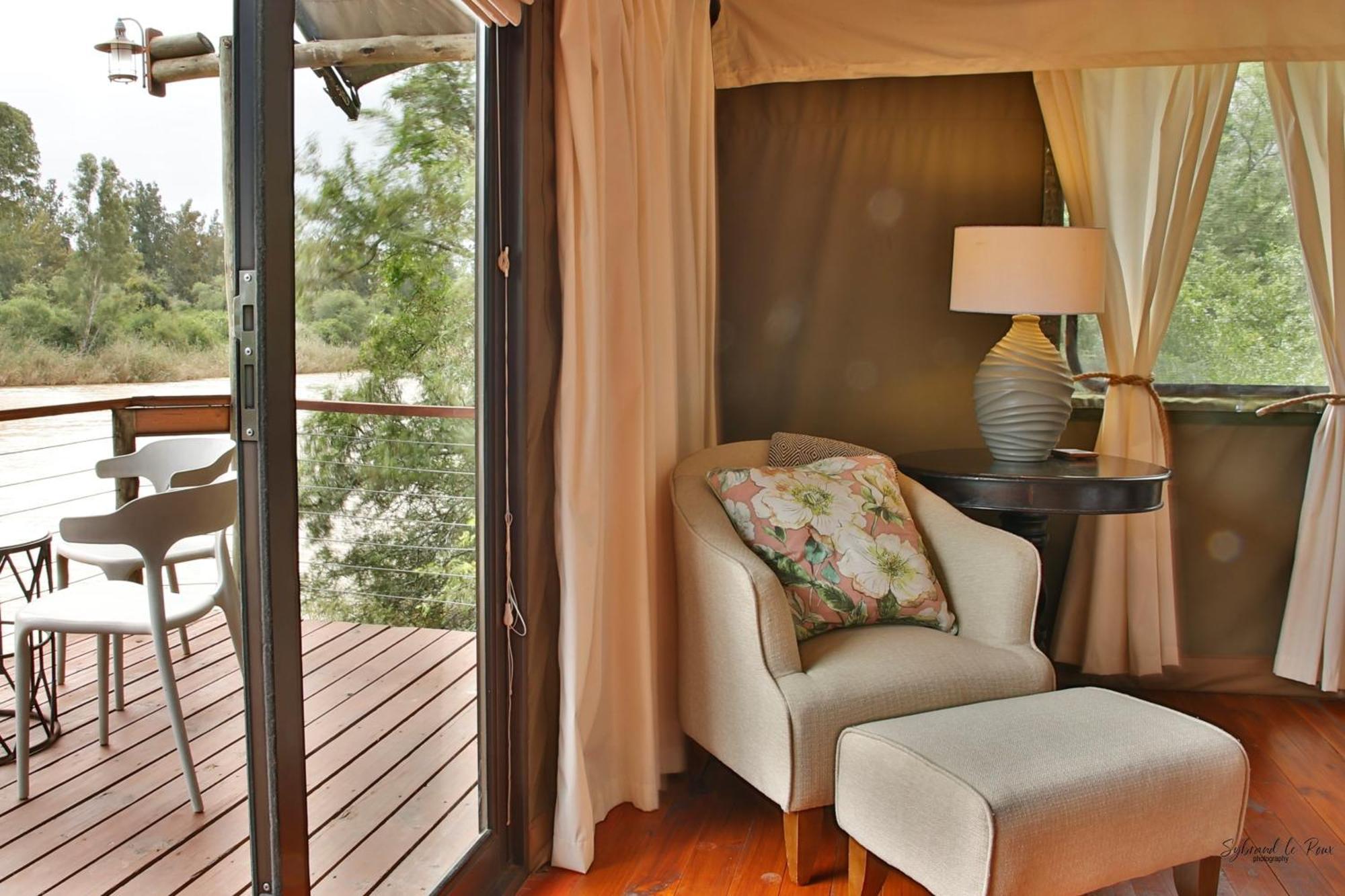 Ndlovu Addo River Lodge Kirkwood Room photo